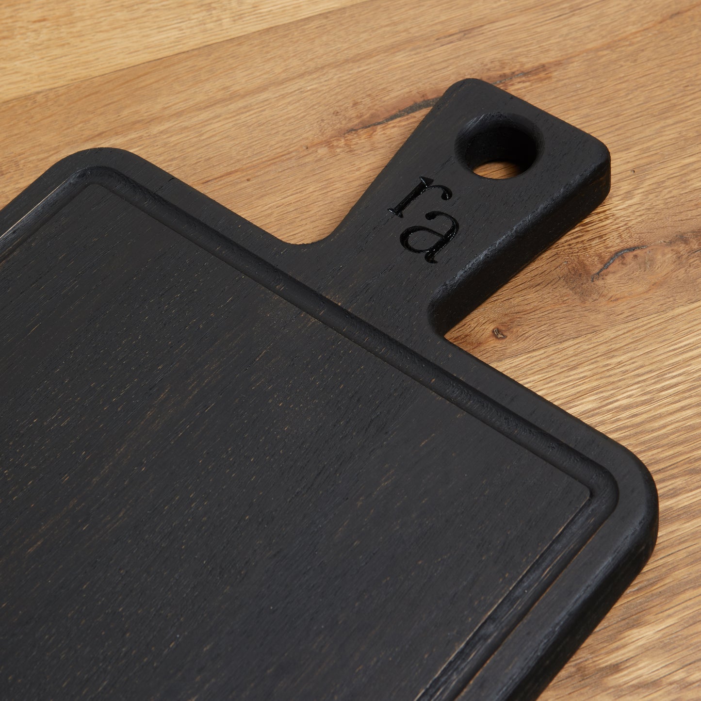 All Friends - Cutting Board - Intense Black