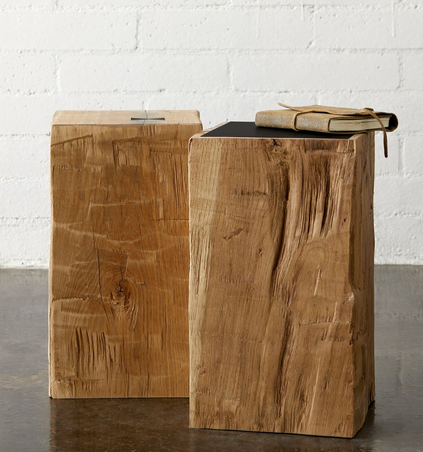 The Country Mouse Stump table